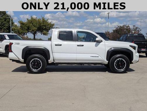 2024 Toyota Tacoma TRD Off Road