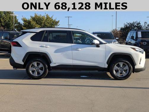 2023 Toyota RAV4 Hybrid XLE