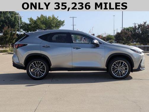 2022 Lexus NX 350h Luxury