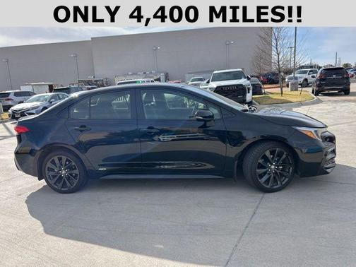 2025 Toyota Corolla Hybrid SE