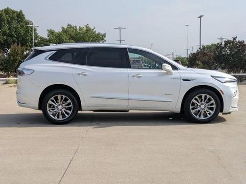 2022 Buick Enclave Avenir