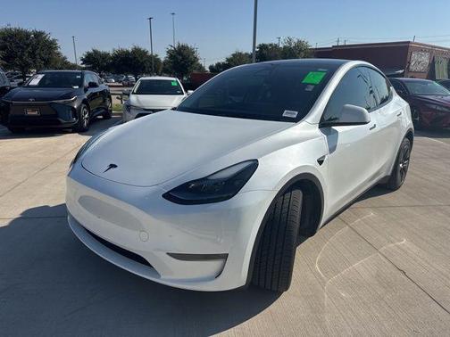 2024 Tesla Model Y Long Range Dual Motor All-Wheel Drive