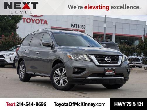 2019 Nissan Pathfinder SV