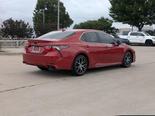 2023 Toyota Camry SE Nightshade