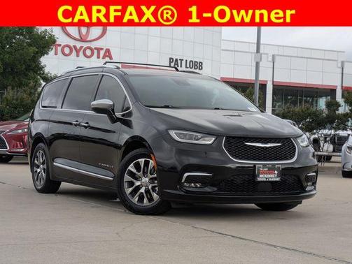 2022 Chrysler Pacifica Hybrid Pinnacle