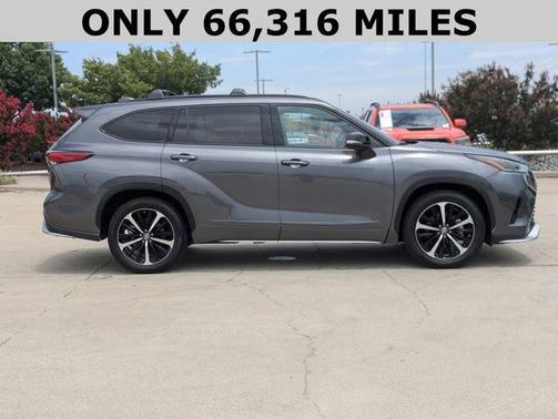 2021 Toyota Highlander XSE