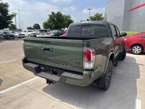 2022 Toyota Tacoma TRD Sport
