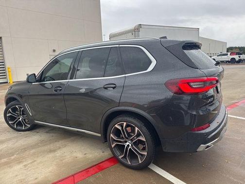2023 BMW X5 sDrive40i