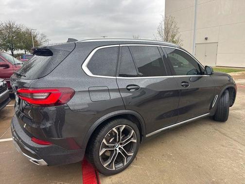 2023 BMW X5 sDrive40i