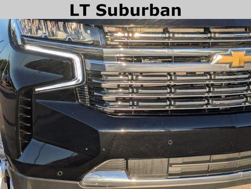 2022 Chevrolet Suburban LT