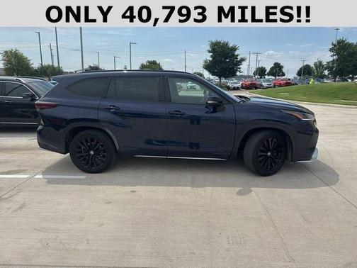2024 Toyota Highlander XSE