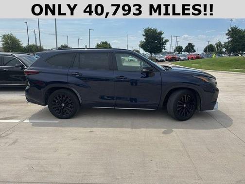 2024 Toyota Highlander XSE