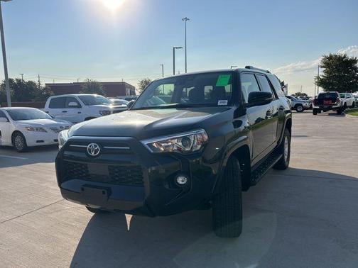 2024 Toyota 4Runner SR5 Premium