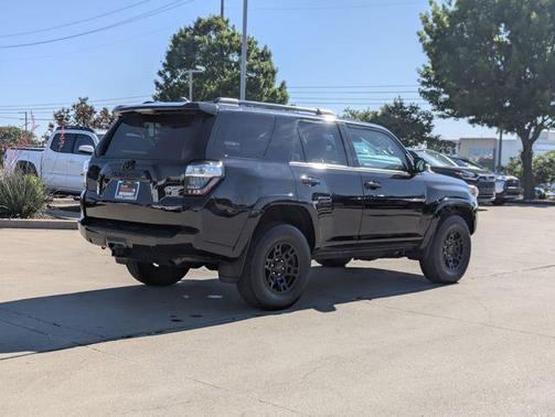 2021 Toyota 4Runner Venture