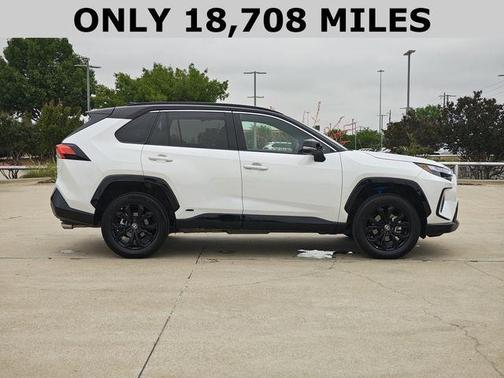 2023 Toyota RAV4 Hybrid XSE