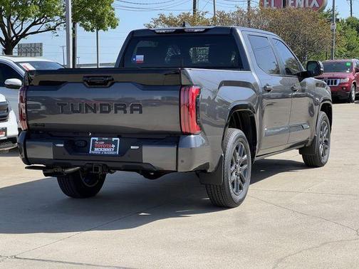 2025 Toyota Tundra Platinum
