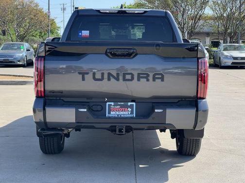 2025 Toyota Tundra Platinum