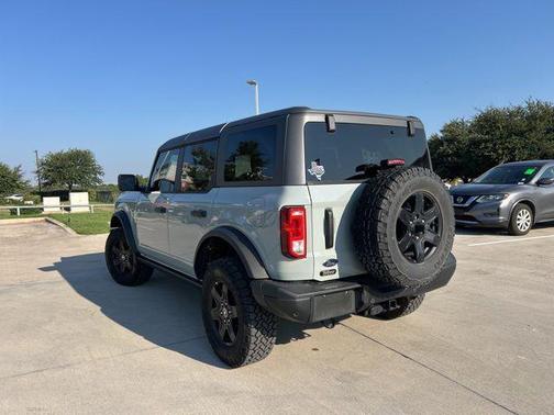 2024 Ford Bronco Black Diamond