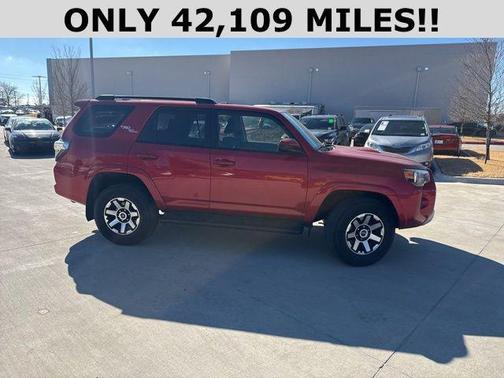 2024 Toyota 4Runner TRD Off Road