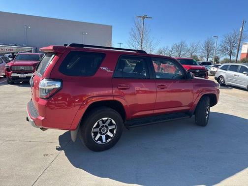 2024 Toyota 4Runner TRD Off Road