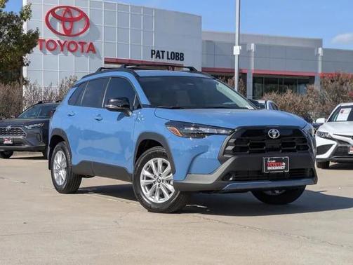 2026 Toyota Corolla Cross LE