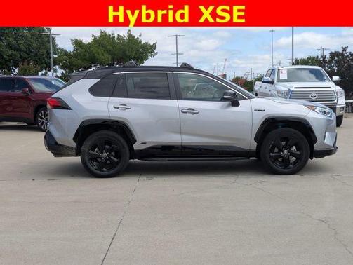 2021 Toyota RAV4 Hybrid XSE