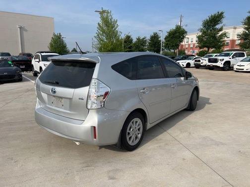 2013 Toyota Prius v Three