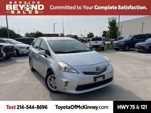 2013 Toyota Prius v Three