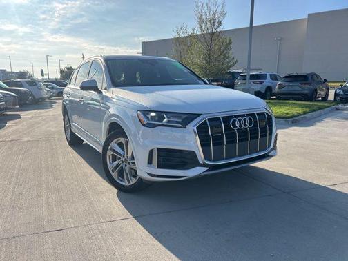 2021 Audi Q7 55 Premium Plus