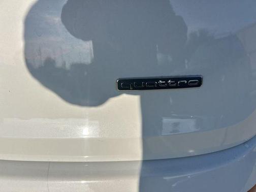 2021 Audi Q7 55 Premium Plus