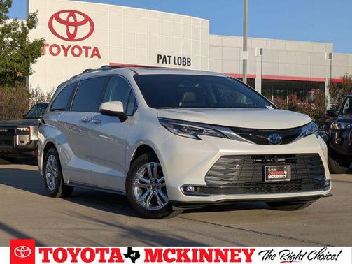 2023 Toyota Sienna Platinum 7 Passenger