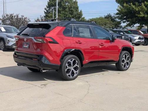 2025 Toyota RAV4 Hybrid SE