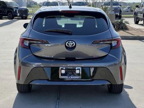 2023 Toyota Corolla Hatchback SE