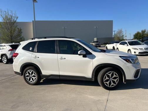 2021 Subaru Forester Premium