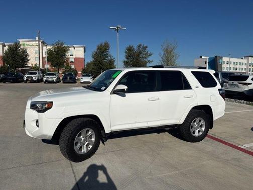 2020 Toyota 4Runner SR5