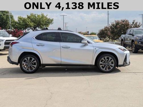 2025 Lexus UX 300h 300H