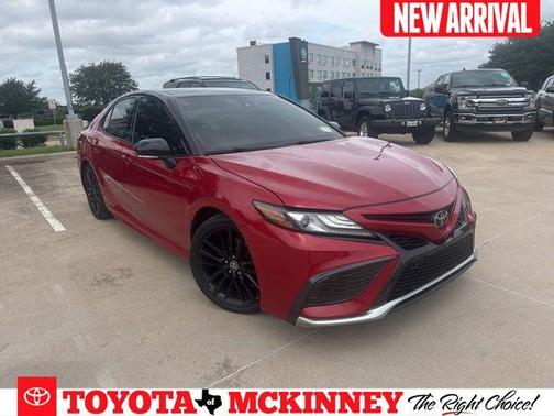 Supersonic Red/Midnight Black Metallic 2021 Toyota Camry XSE