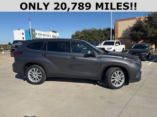 2023 Toyota Highlander Limited