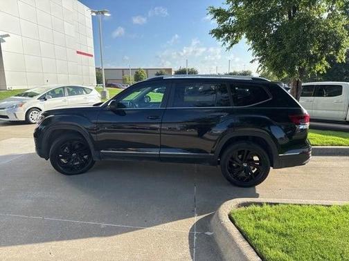 2023 Volkswagen Atlas 3.6L SEL