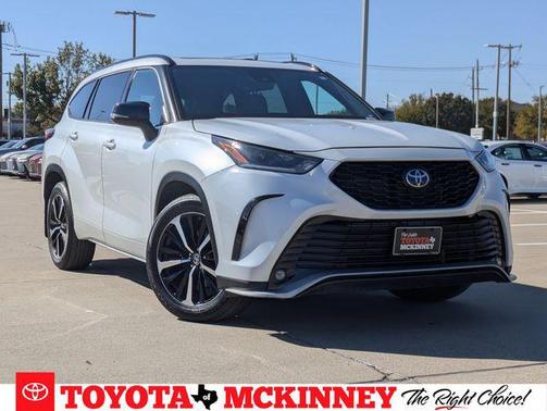2022 Toyota Highlander XSE