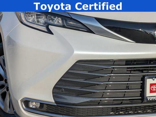 2023 Toyota Sienna Limited 7-Passenger