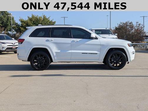 2020 Jeep Grand Cherokee Altitude
