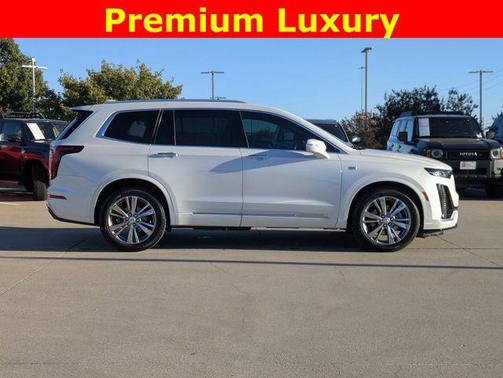 2023 Cadillac XT6 Premium Luxury FWD