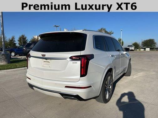 2023 Cadillac XT6 Premium Luxury FWD