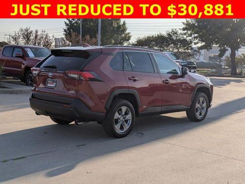 2024 Toyota RAV4 Hybrid XLE