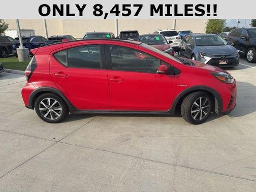 2019 Toyota Prius c LE