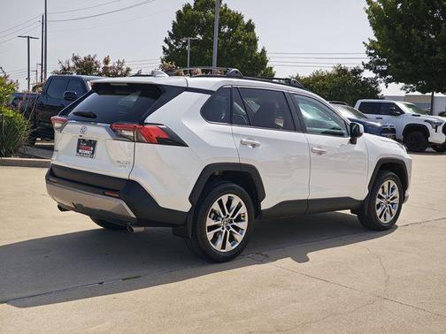 2024 Toyota RAV4 Limited