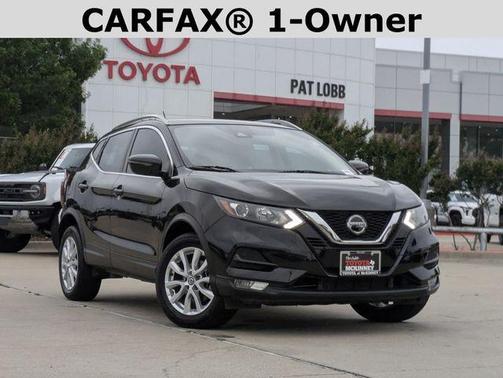 2022 Nissan Rogue Sport SV