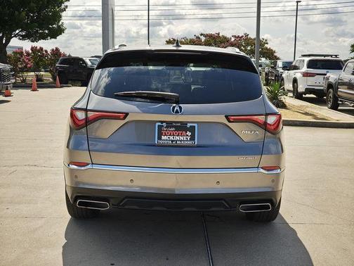 2022 Acura MDX Advance