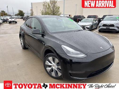2023 Tesla Model Y Long Range Dual Motor All-Wheel Drive